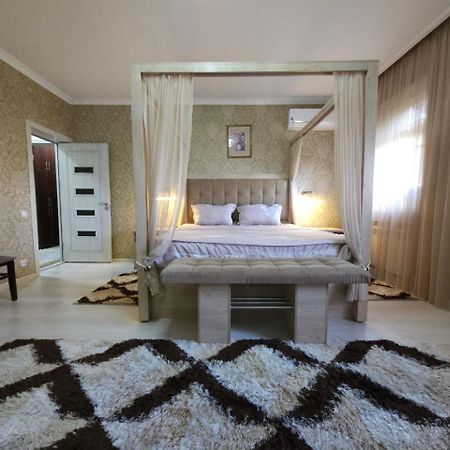 Hi-Tech Apartment In City Center Tasjkent Eksteriør bilde