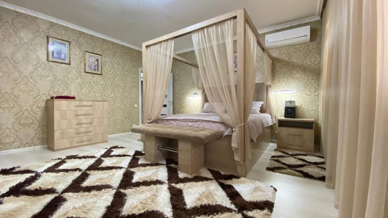 Hi-Tech Apartment In City Center Tasjkent Eksteriør bilde