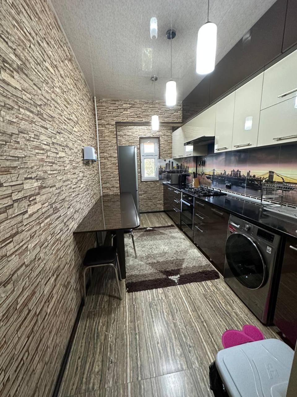 Hi-Tech Apartment In City Center Tasjkent Eksteriør bilde